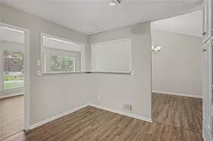 9262 Raven Dr, Jonesboro, GA 30238 - Photo 10