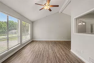 9262 Raven Dr, Jonesboro, GA 30238 - Photo 8