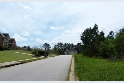 204 Benefield Court, Stockbridge, GA 30281 - Photo 8