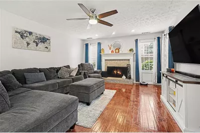 318 Dunagan Chase Drive, Lawrenceville, GA 30045 - Photo 10