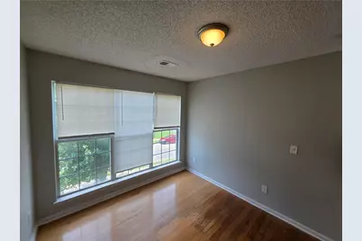 6924 Biscayne Blvd, Rex, GA 30273 - Photo 6