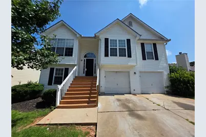 6924 Biscayne Blvd, Rex, GA 30273 - Photo 2
