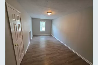 6924 Biscayne Blvd, Rex, GA 30273 - Photo 16