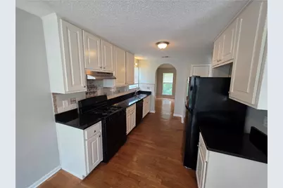 6924 Biscayne Blvd, Rex, GA 30273 - Photo 10