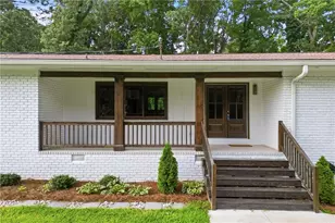 2618 Beechwood Dr, Marietta, GA 30062 - Photo 2