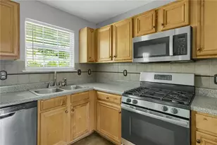 2871 Chilhowee Dr, Atlanta, GA 30331 - Photo 26