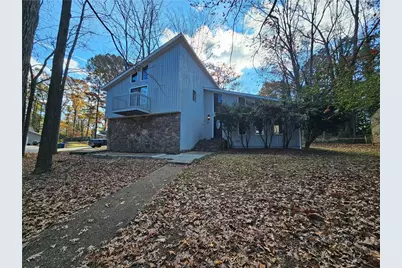 5085 Rock Glen Dr, Stone Mountain, GA 30088 - Photo 1