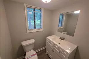 5085 Rock Glen Dr, Stone Mountain, GA 30088 - Photo 22