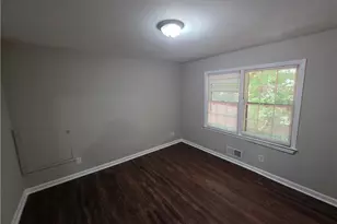 5183 McCarter Ct, Stone Mountain, GA 30088 - Photo 18