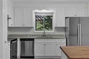 5809 Oakleaf Way, Stone Mountain, GA 30087 - Photo 10
