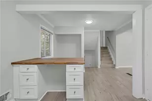 5809 Oakleaf Way, Stone Mountain, GA 30087 - Photo 12
