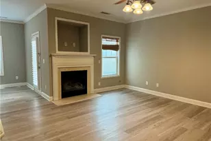 11224 Snowy Owl Ln, Alpharetta, GA 30022 - Photo 2