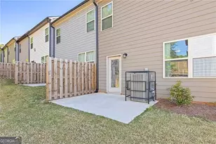 2831 Ridgeview Dr SW, Atlanta, GA 30331 - Photo 18