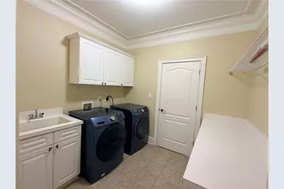 2201 Hunters Green Drive, Lawrenceville, GA 30043 - Photo 26