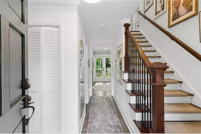 3825 Creekview Drive NE, Marietta, GA 30068 - Photo 6
