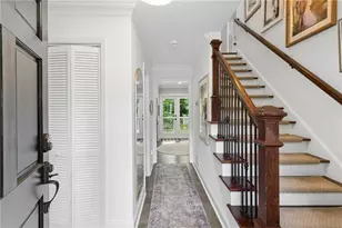 3825 Creekview Dr NE, Marietta, GA 30068 - Photo 6