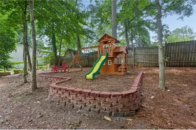 3825 Creekview Drive NE, Marietta, GA 30068 - Photo 34
