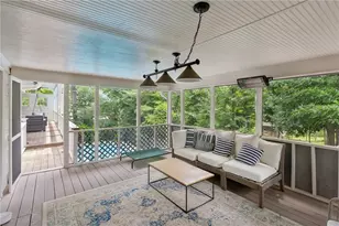 3825 Creekview Dr NE, Marietta, GA 30068 - Photo 30