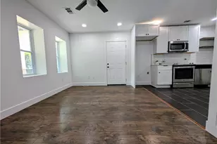296 Thornton St SW, Atlanta, GA 30315 - Photo 12