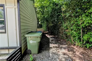 296 Thornton St SW, Atlanta, GA 30315 - Photo 50