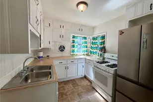 2246 Rhinehill Rd SE, Atlanta, GA 30315 - Photo 10