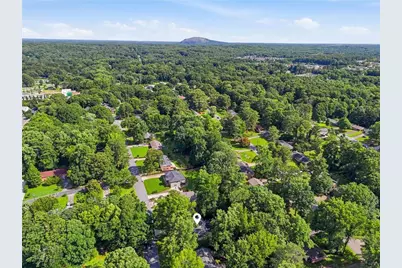 451 Little John Drive NW, Lilburn, GA 30047 - Photo 24