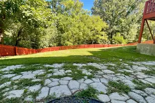 301 Hidden Oaks Dr, Flintstone, GA 30725 - Photo 4