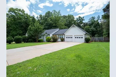 1020 Atherton Lane, Woodstock, GA 30189 - Photo 2