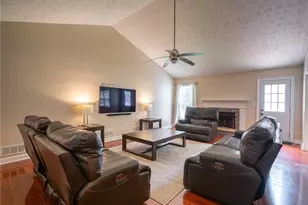 1020 Atherton Ln, Woodstock, GA 30189 - Photo 8