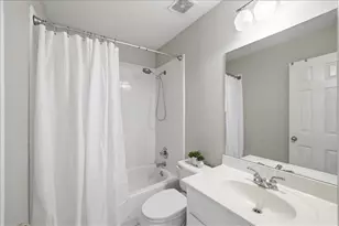 12700 Oxfordshire Ct, Johns Creek, GA 30005 - Photo 40