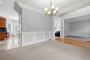 10805 Glenhurst Pass, Johns Creek, GA 30097 - Photo 12