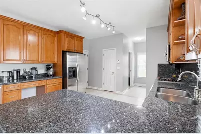 10805 Glenhurst Pass, Johns Creek, GA 30097 - Photo 26