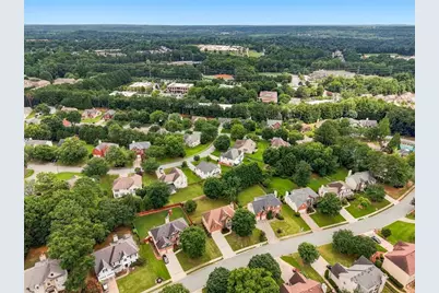 10805 Glenhurst Pass, Johns Creek, GA 30097 - Photo 60