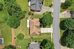 10805 Glenhurst Pass, Johns Creek, GA 30097 - Photo 60