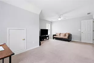 10805 Glenhurst Pass, Johns Creek, GA 30097 - Photo 38