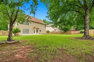 10805 Glenhurst Pass, Johns Creek, GA 30097 - Photo 54