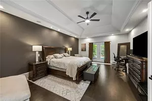 240 Embassy Ct, Sandy Springs, GA 30328 - Photo 18