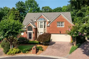 240 Embassy Ct, Sandy Springs, GA 30328 - Photo 38