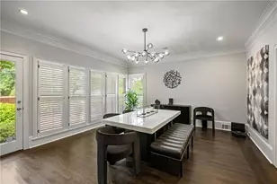 240 Embassy Ct, Sandy Springs, GA 30328 - Photo 10
