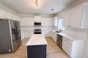 3718 Park Hill Circle, Loganville, GA 30052 - Photo 2
