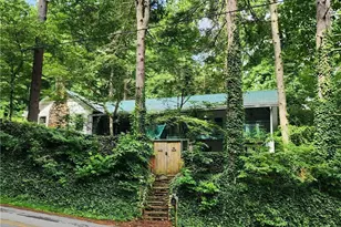 654 Low Gap Rd, Lakemont, GA 30552 - Photo 2