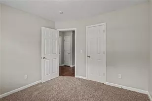 560 E Country Woods Dr, Covington, GA 30016 - Photo 8