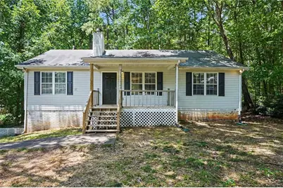 240 Spring Circle, Senoia, GA 30276 - Photo 1