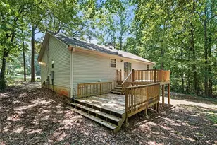 240 Spring Cir, Senoia, GA 30276 - Photo 16