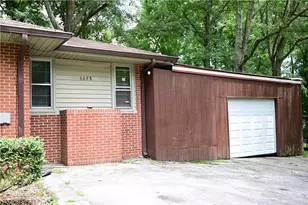 6698 Baker Dr, Lithia Springs, GA 30122 - Photo 2