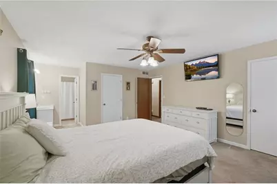 2416 Broward Drive NE, Marietta, GA 30066 - Photo 10