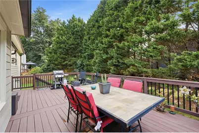 2416 Broward Drive NE, Marietta, GA 30066 - Photo 22