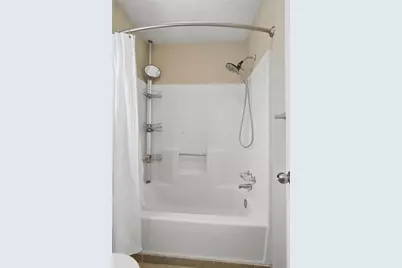 2416 Broward Drive NE, Marietta, GA 30066 - Photo 12