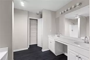 6604 Splashwater Dr, Flowery Branch, GA 30542 - Photo 22