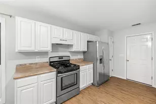 5950 Shannon Dr, Cumming, GA 30040 - Photo 8